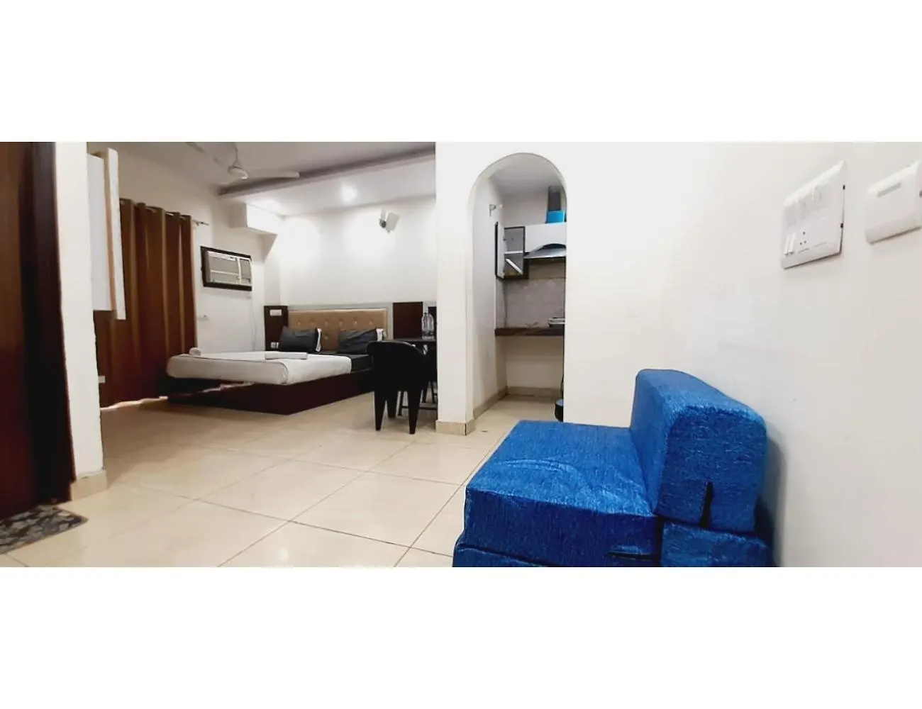 Hotel Singh Residency , Gurgaon Homestay
